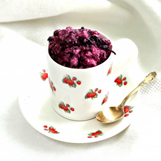 3 Ingredient Low Fat Berry Dessert