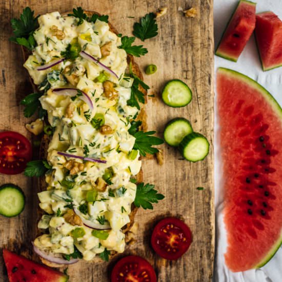 Healthy Egg Salad Sandwich