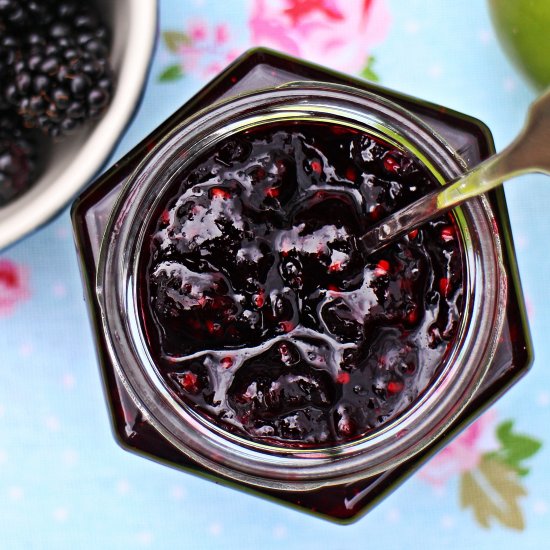 Easy Blackberry & Apple Jam