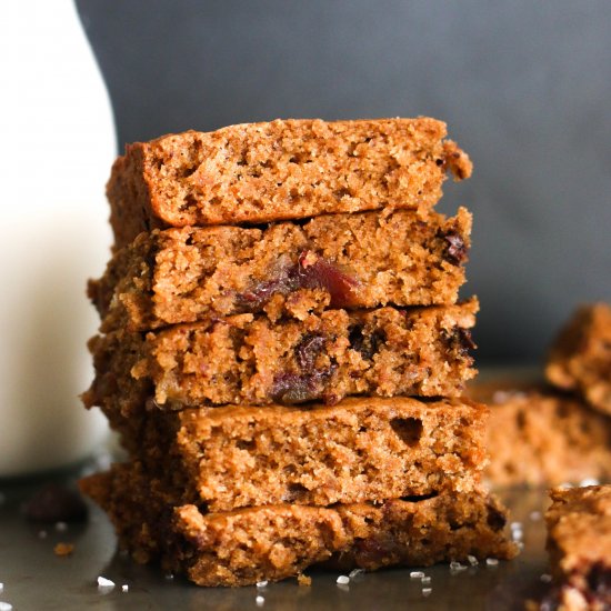 Vegan Salted Carmel Cookie Bars