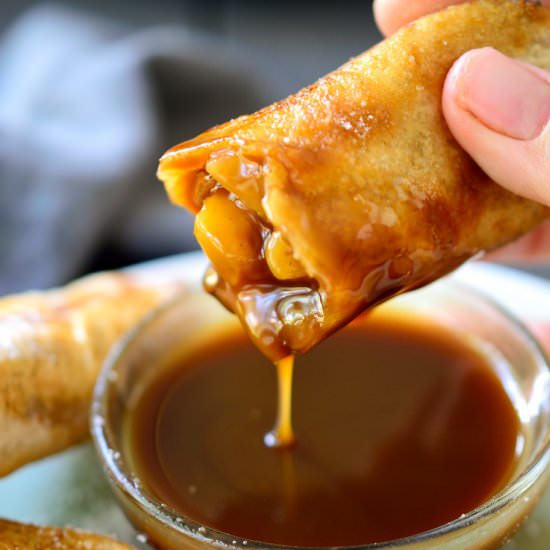 Vegan Apple Pie Egg Rolls