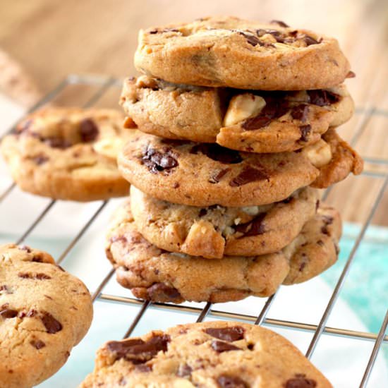 White & Dark Chocolate Chunk Cookie