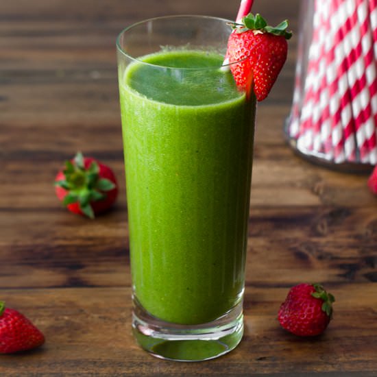 Berry Tropical Green Smoothie