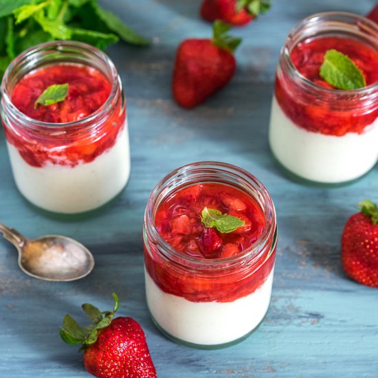 Light Kefir Panna Cotta