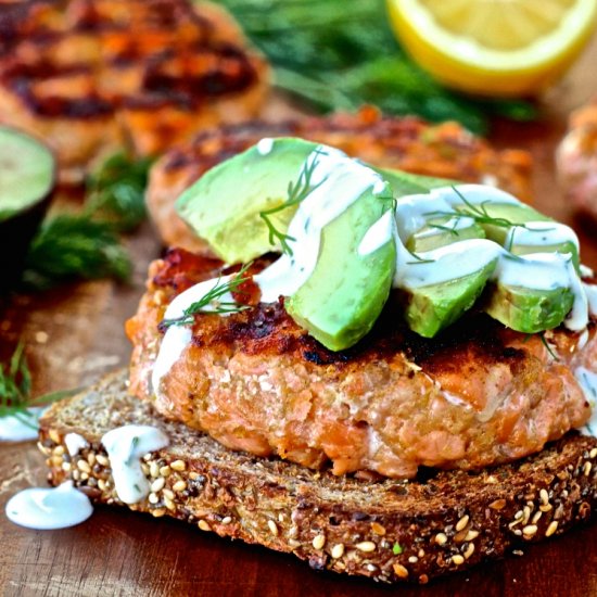 Salmon Burgers w/ Dill Yogurt Sauce