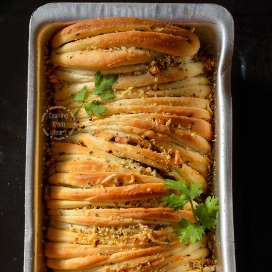 Cheesy Butterflake Herb Loaf