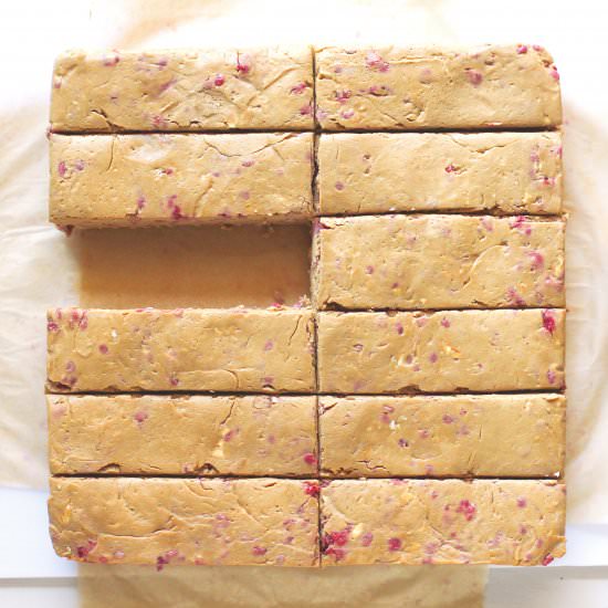 Peanut Butter & Jelly Protein Bars