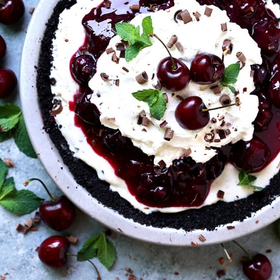 Chocolate Cherry Ice Cream Pie