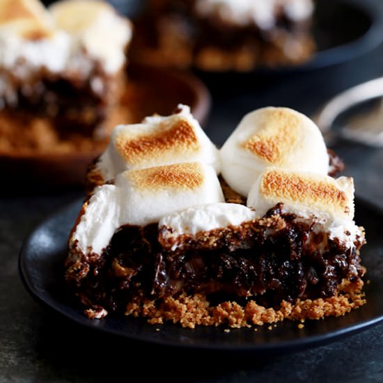 Dulce de Leche S’mores Brownies