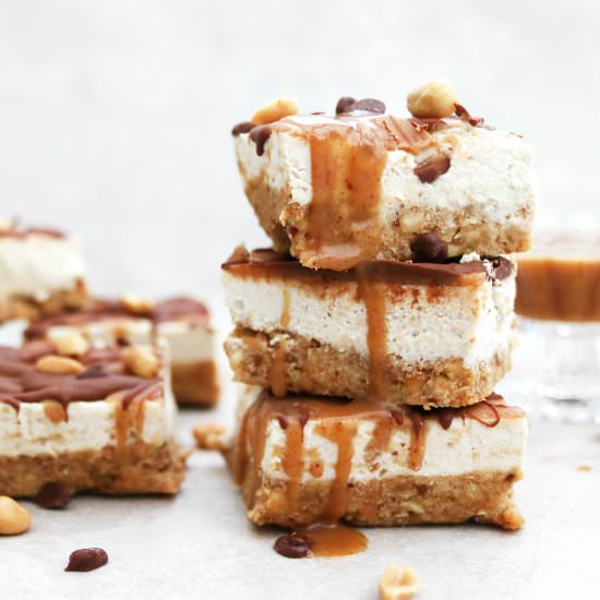 No-Bake Snickers bars