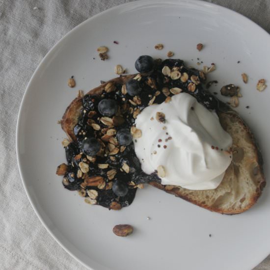 Skillet Toast with Whipped Yogurt