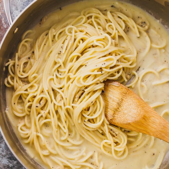 One Pot Cacio e Pepe