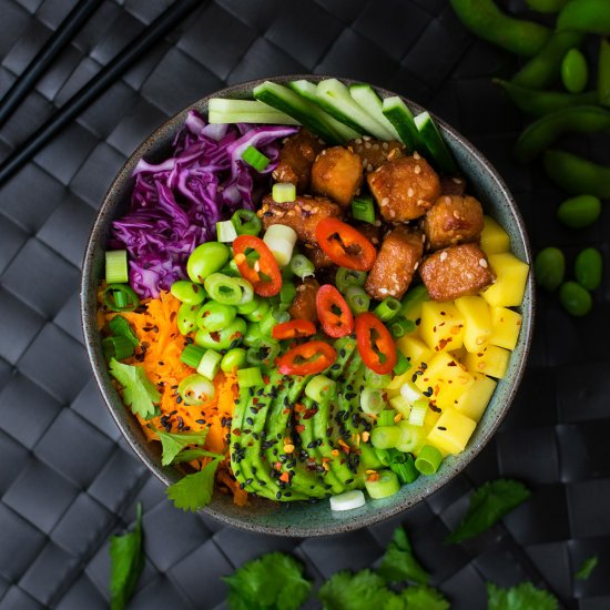 Sushi Bowl with Sticky Quorn