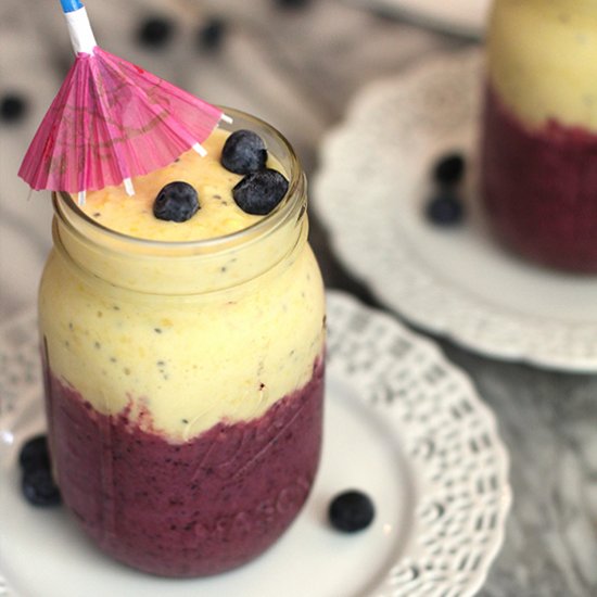 Blueberry Mango Chia Smoothies