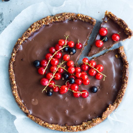 Vegan chocolate tart