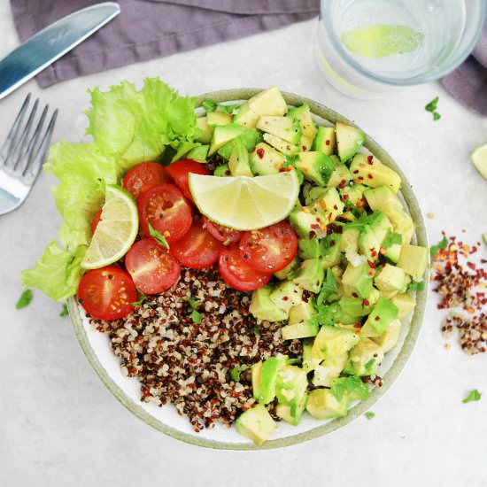 Avocado & quinoa salad