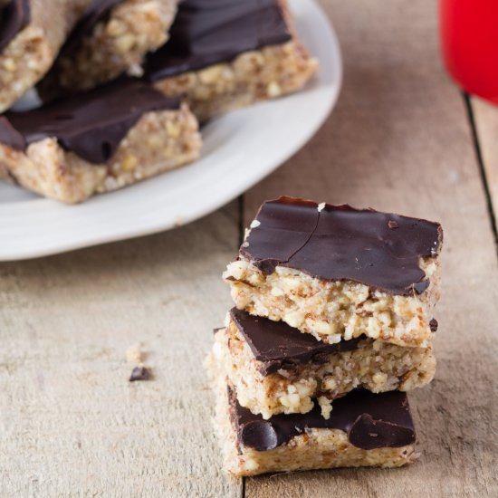 Almond and Cashew Chocolate Bar