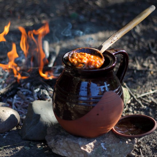 Bulgarian Navy Beans in a Clay Pot