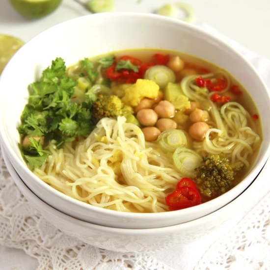 Turmeric Paste Soup with Noodles