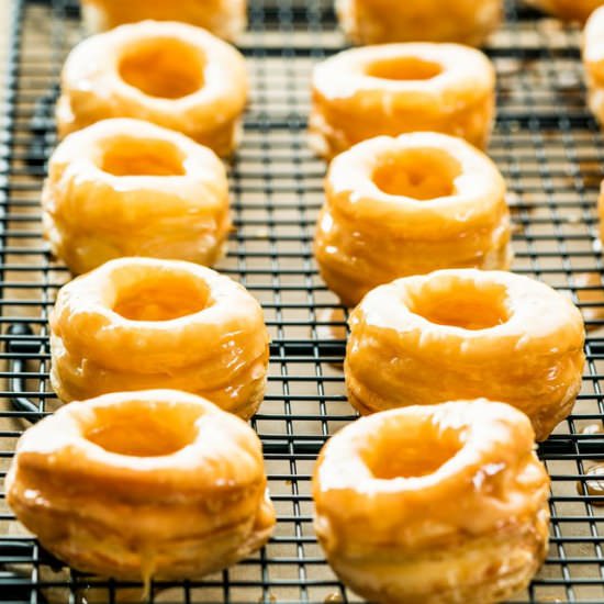 Dulce de Leche Cronuts