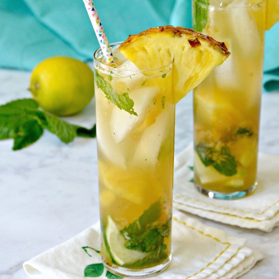 Fresh Pineapple Mojito