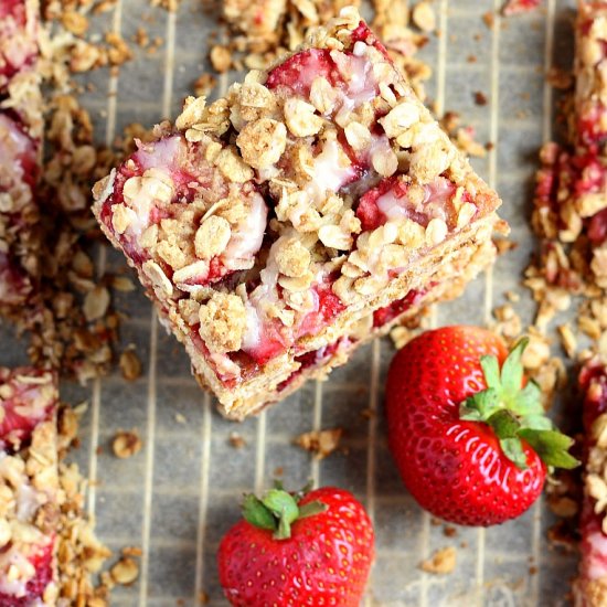 Strawberry Crumble Bars