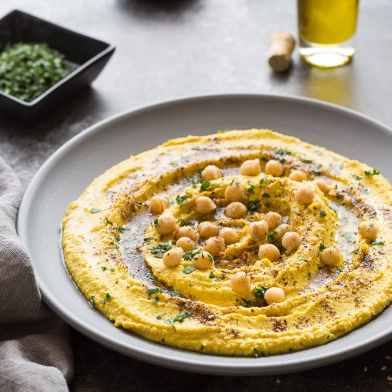 Creamy Golden Hummus