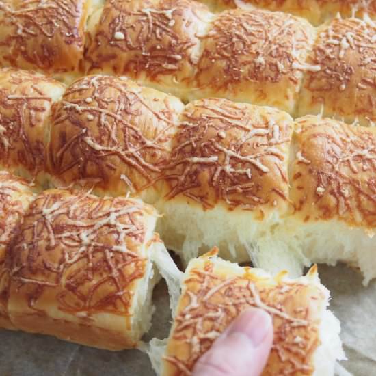 Cheese Bread Rolls