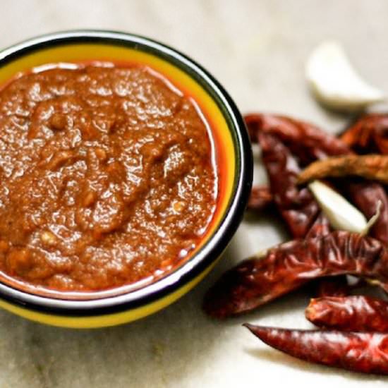 Spicy Red Chilli and Garlic Chutney