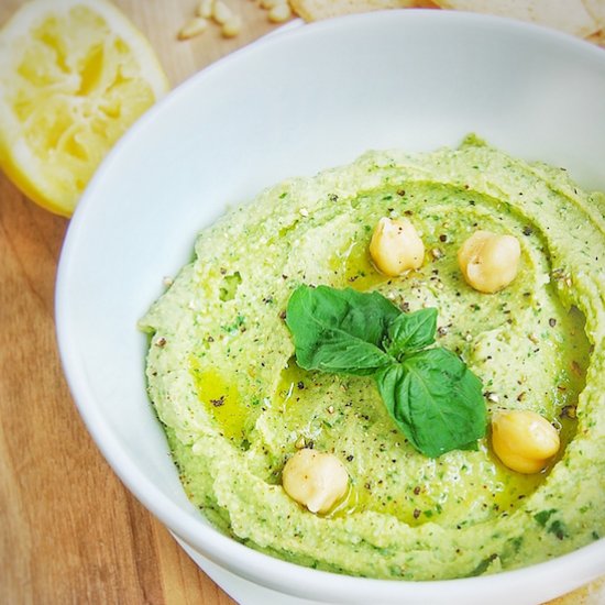 Pesto Hummus