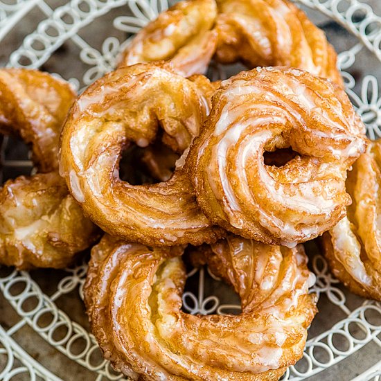 German Vanilla Glazed Crullers