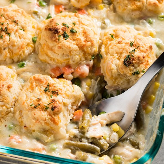 Cheddar Biscuit Chicken Pot Pie