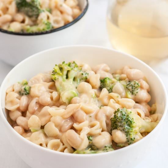 High Protein Broccoli Mac & Cheese