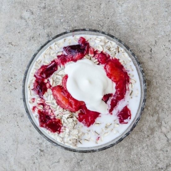 Oatmeal in Milk with Plum Compote