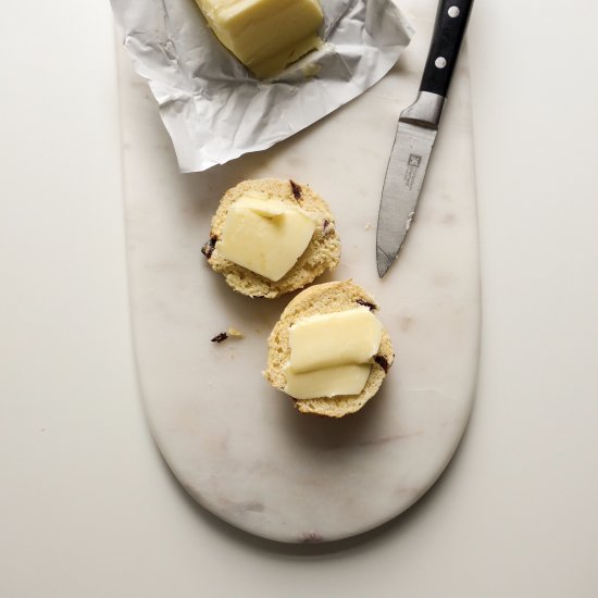 Light & Fluffy English Fruit Scones