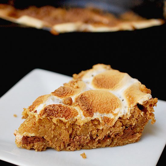 Skillet s’mores cookie