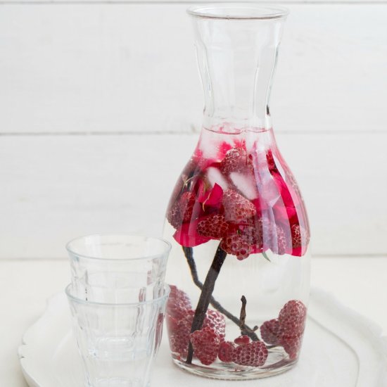 Vanilla Bean Rose Infused Water