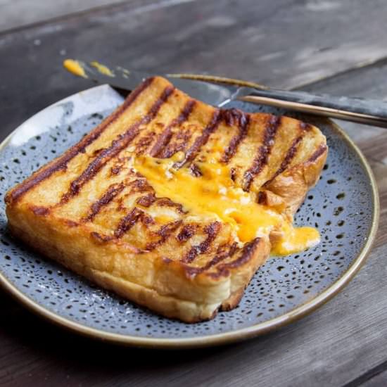 Salted Egg Custard French Toast