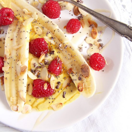 Healthy Banana Split with Turmeric