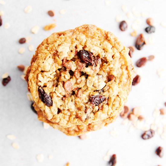 Cinnamon Raisin Oatmeal Cookies