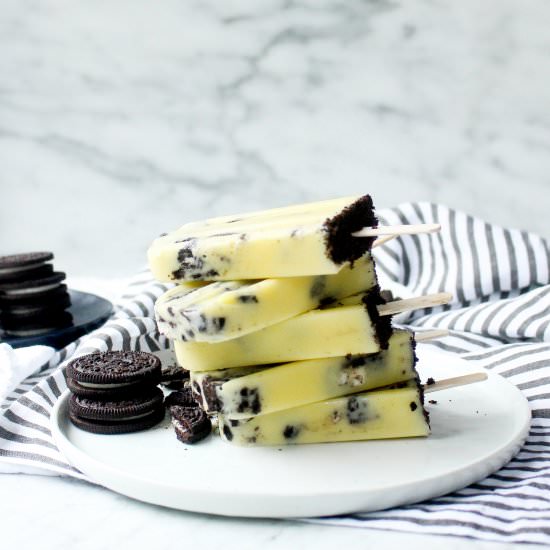 Spiked Cookies and Cream Popsicles