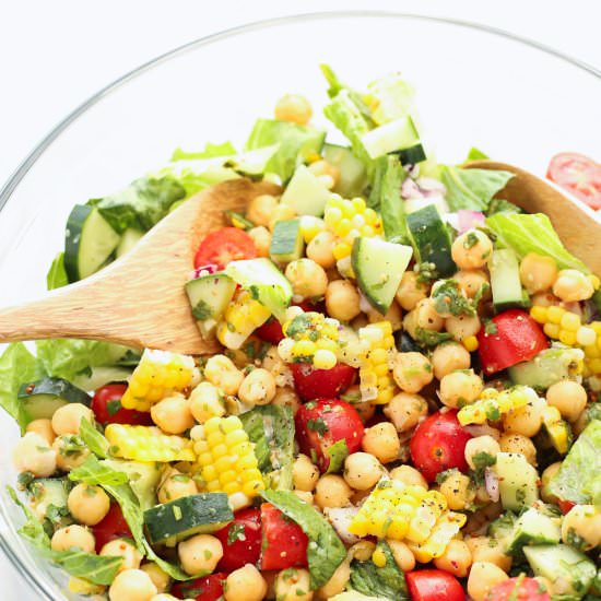 Veggie and Chickpea Salad