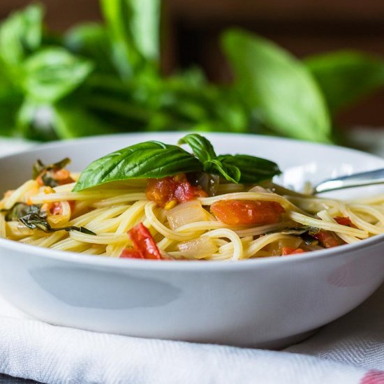 Garden Fresh Tomato Basil Pasta