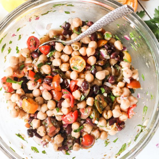 Mediterranean Chickpea Salad