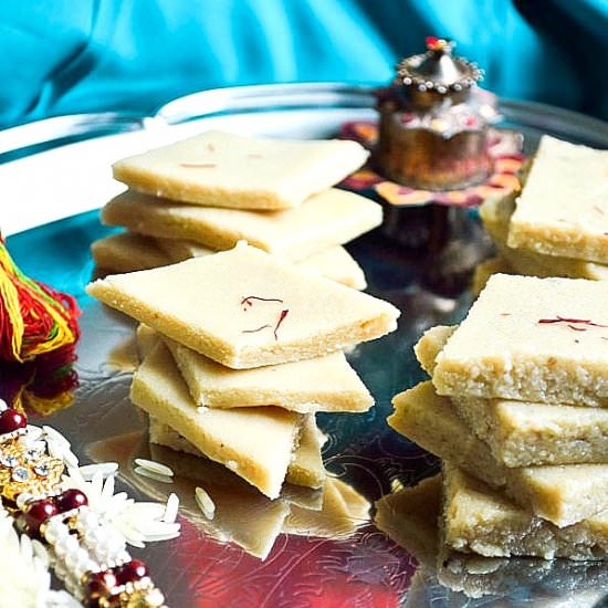 Quick Sugarfree Vegan Cashew Katli