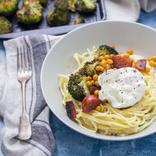 Garlic Pasta with Broccoli and Chickpeas