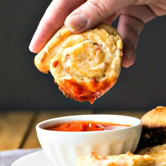 Cheesy Pizza Wheels