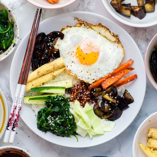 Easy Vegetable Bibimbap