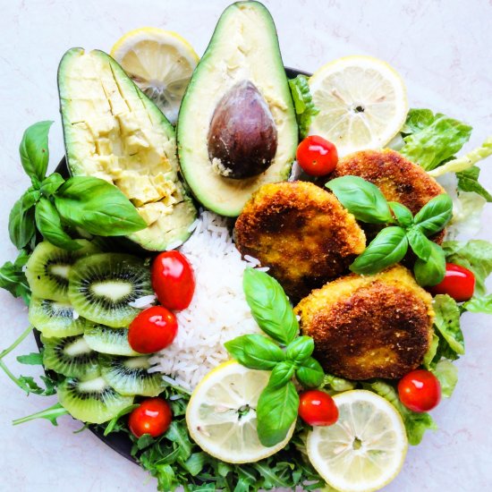 Buddha Bowl with Chickpea Burgers