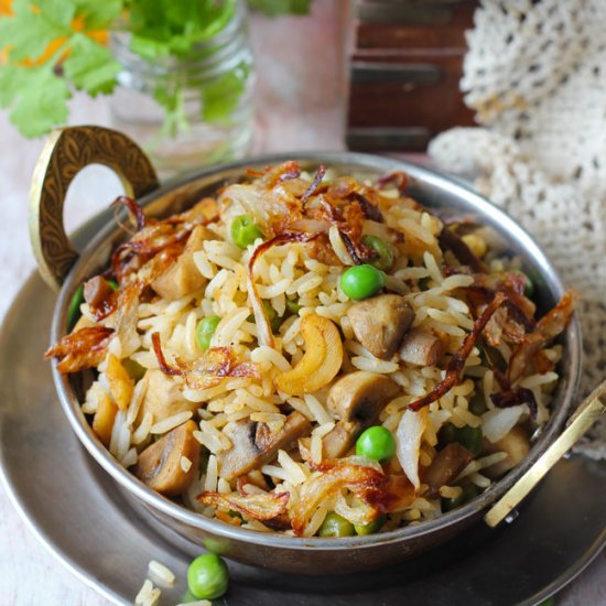 Mushroom Matar Pulao